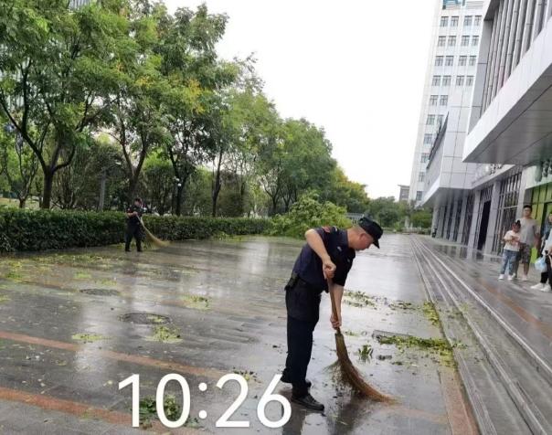 C:/Users/BA/Desktop/风雨过后jn江南体育迅速行动，恢复安“宁”面貌/5.jpg5